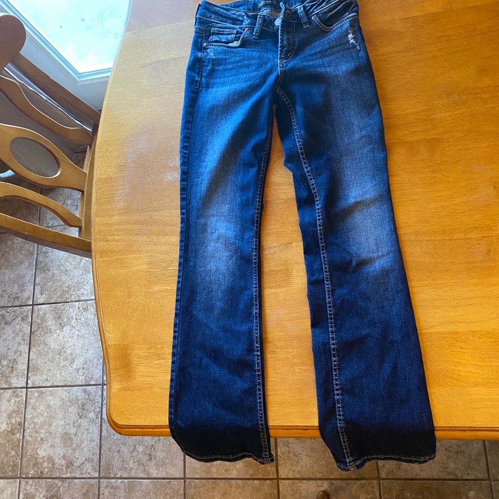 women’s jeans